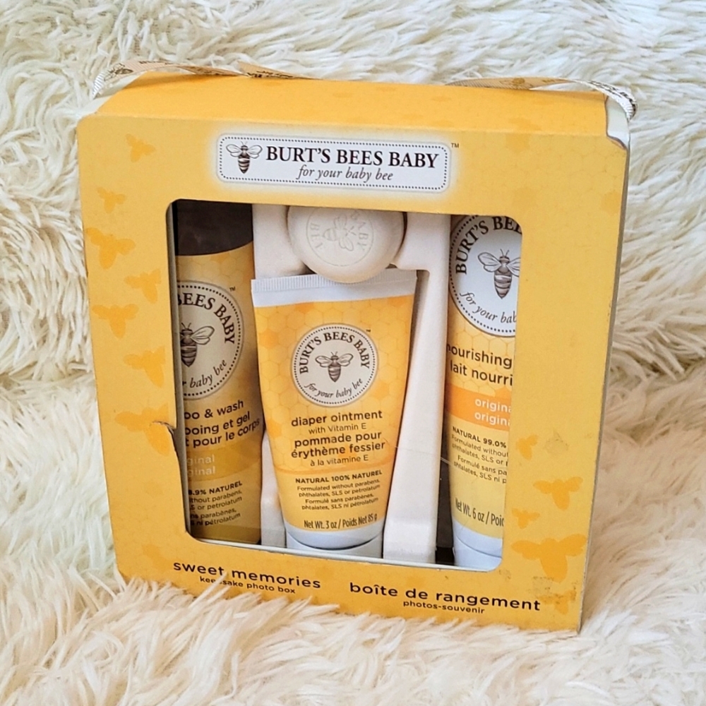NWOT Burt's Bees Baby Care Kit